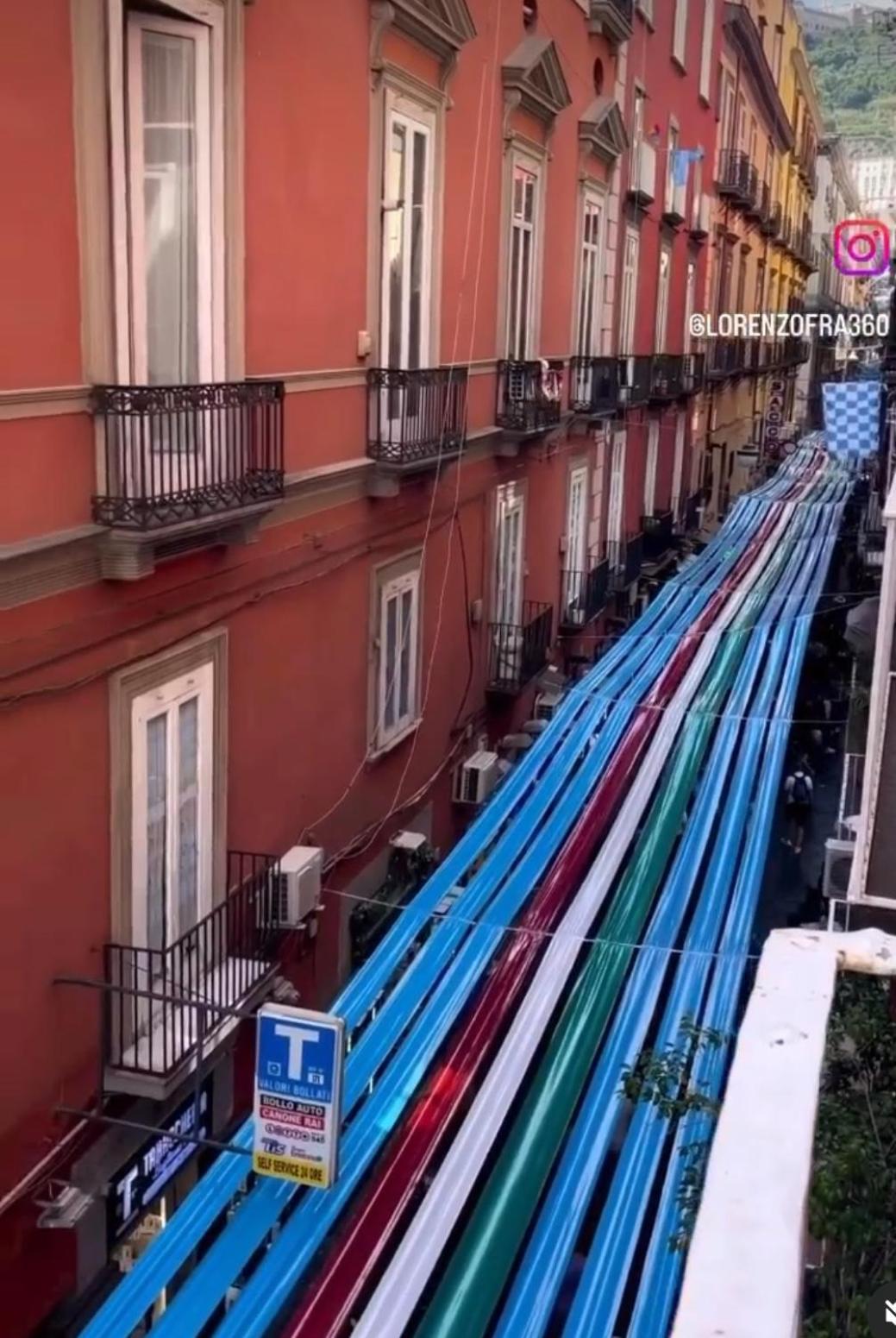 نابولي B&B Il Balconcino A Santa Chiara المظهر الخارجي الصورة